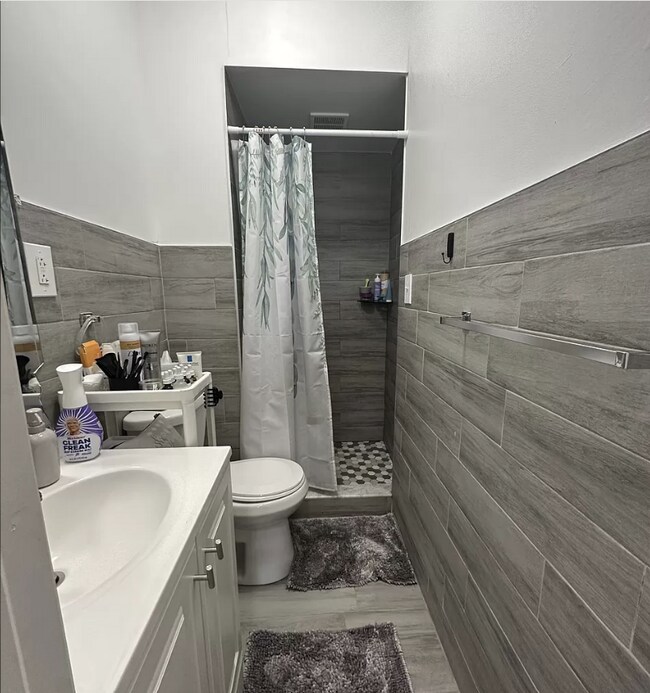 Foto del edificio - 1309 N 15th St