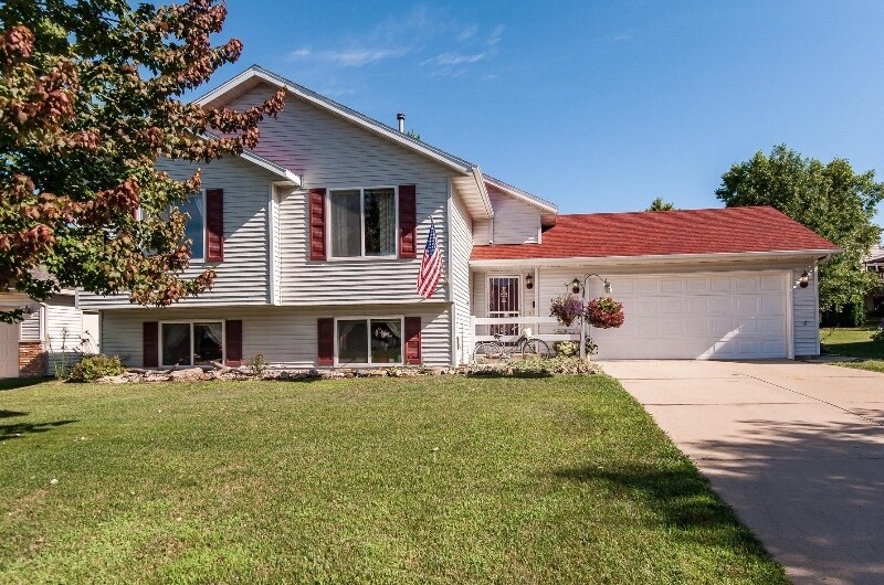 Primary Photo - 4437 Copperfield Ln NW