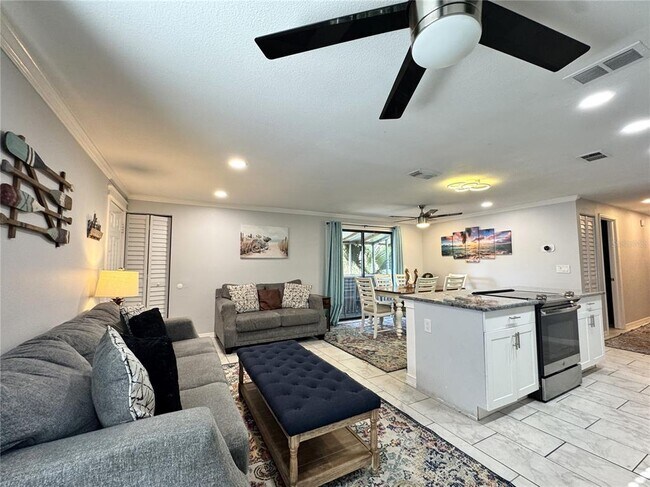 Foto del edificio - 2726 49th Ave W