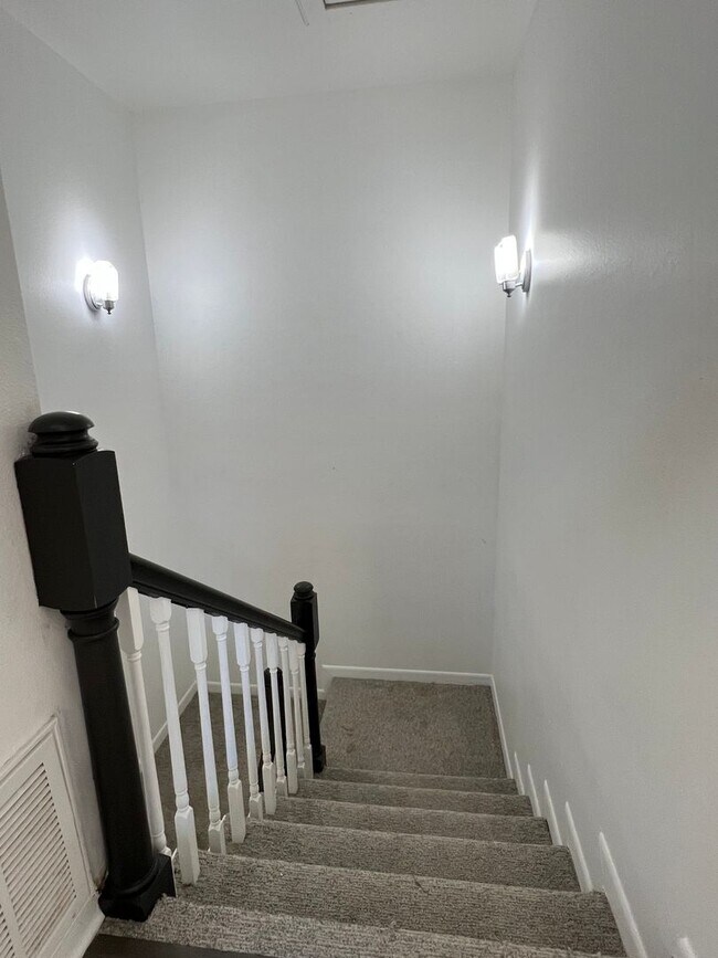 Foto del edificio - 3 Meandering Place is for rent!