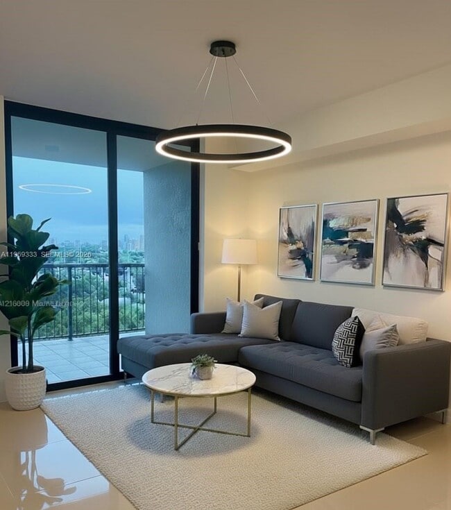 Foto del edificio - 1690 SW 27th Ave