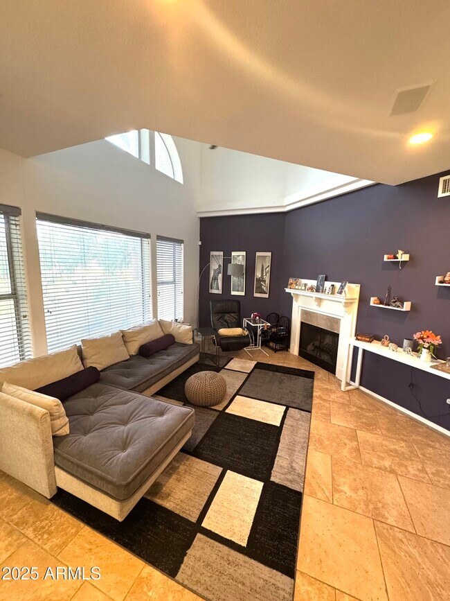 Foto del edificio - 8833 S 51st St