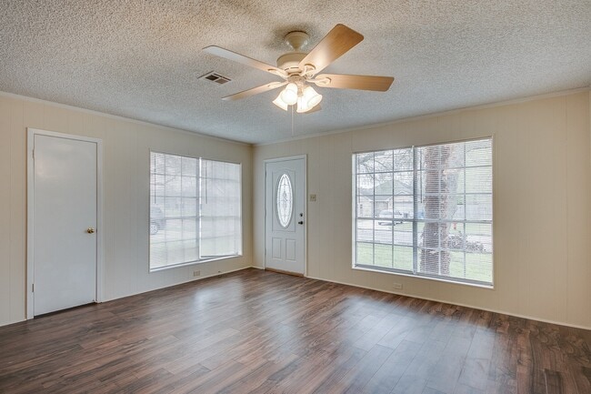 Building Photo - 3809 Wood Sorrel Dr