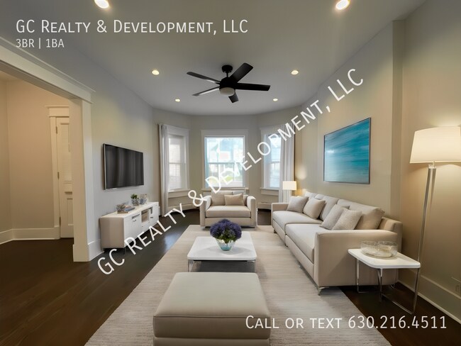 Foto del edificio - *** OAK PARK LOCATION / STUNNING 3 BDRM / ...