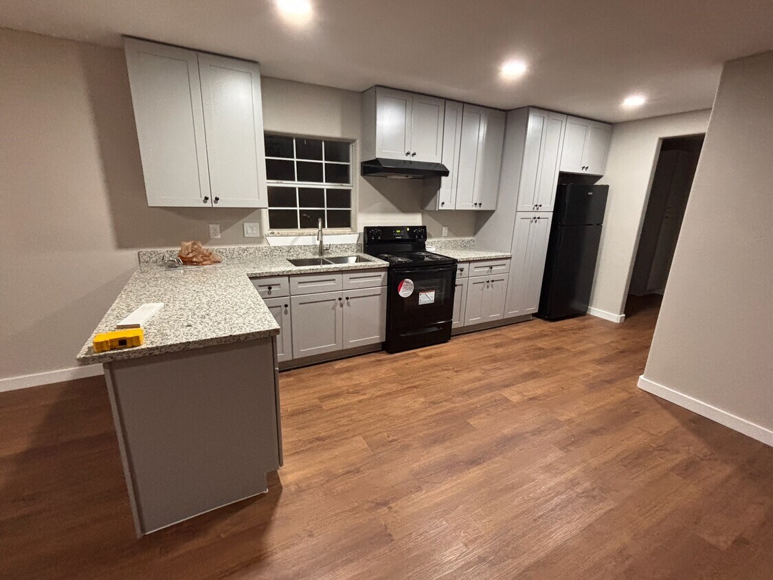 Foto del edificio - 8546 Talton St