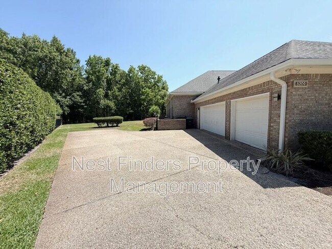 Foto del edificio - 8209 Condover Ct