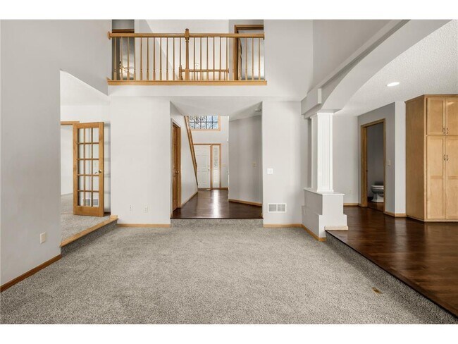 Foto del edificio - 8371 Passfield Turn