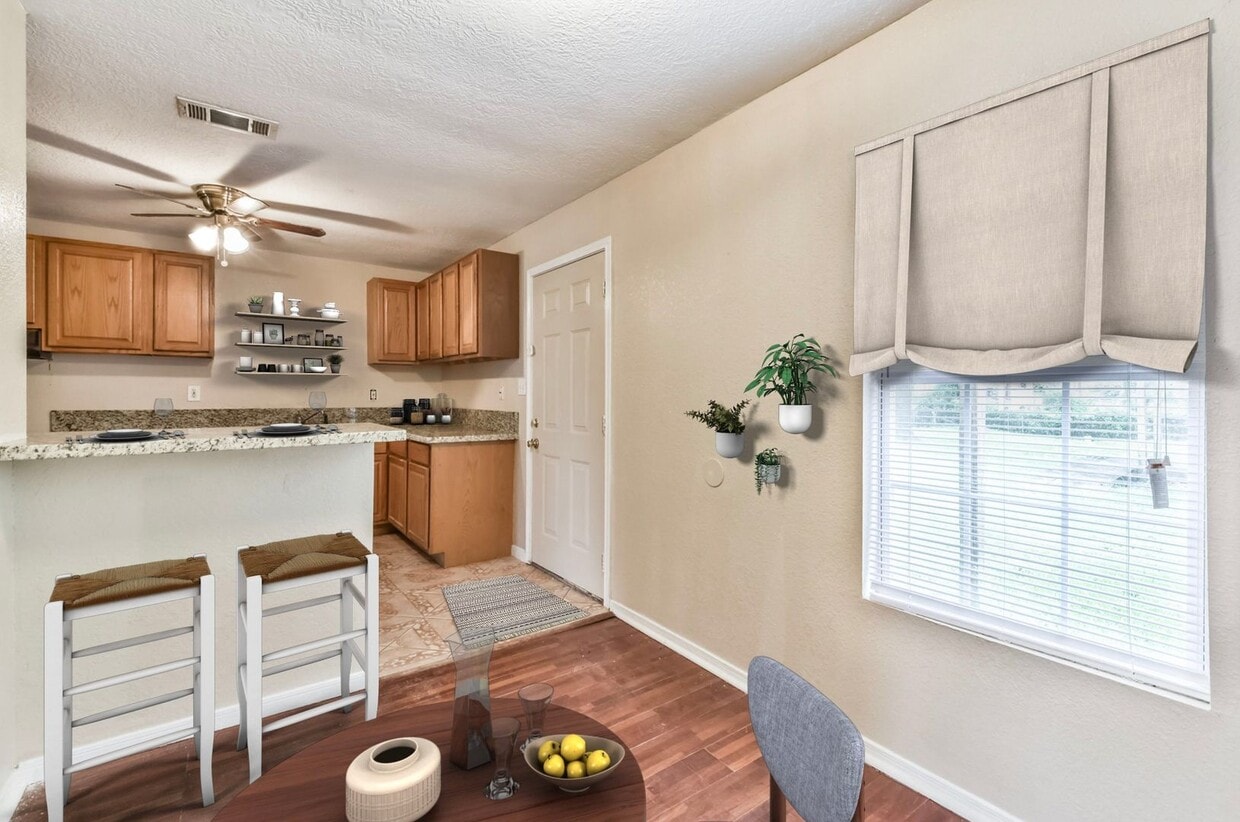 Building Photo - 3 Bedr/ 1 bath Beautiful Home in Beaumont, TX