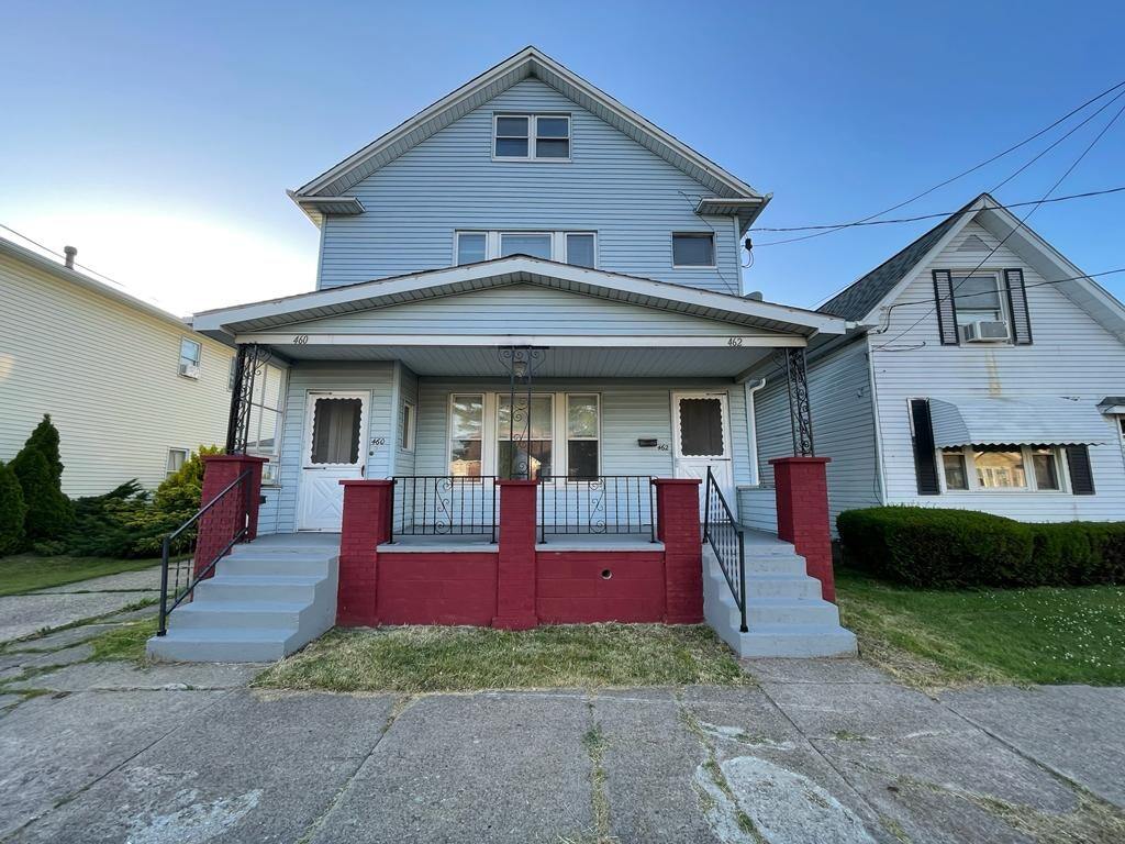 Primary Photo - 460 East 33rd Street, Unit 462