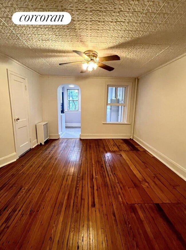 Building Photo - 30 3rd Pl