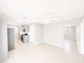 Building Photo - 723 Onaleigh Dr