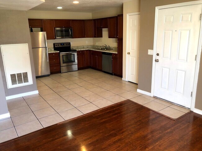 Foto del edificio - Beautiful Condo in Magna!