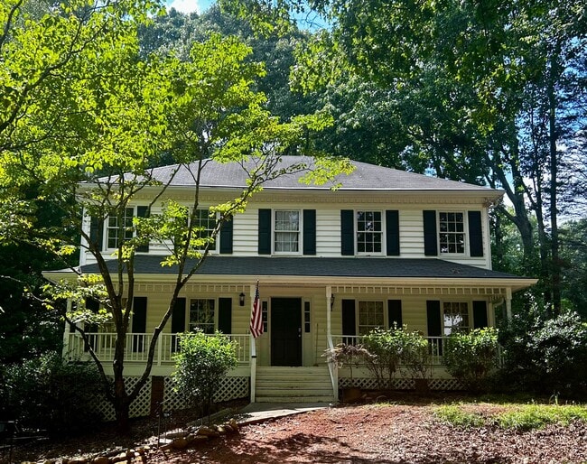Photo - 3005 Wrens Way (Kennesaw, GA) House