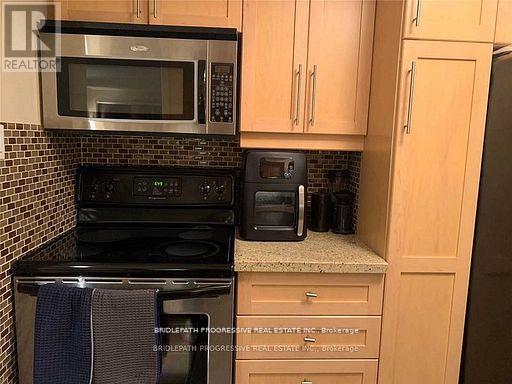 Building Photo - 1001 Bay St.