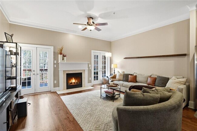 Foto del edificio - 1585 Mosaic Way