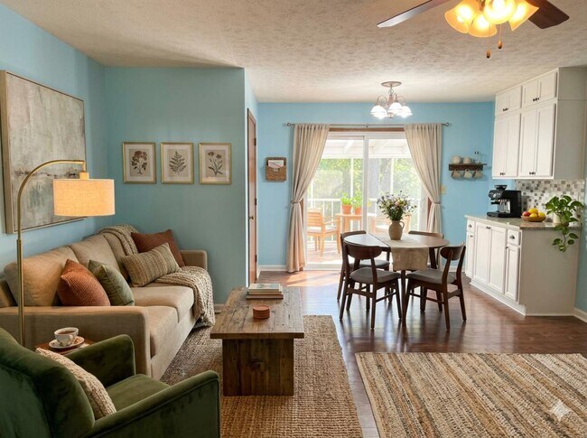 Foto del edificio - 1756 Straw Valley Rd