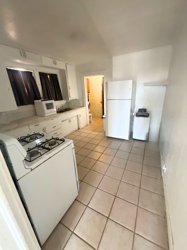 Foto del edificio - 1205 E 13th St