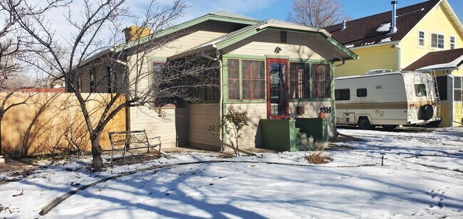 Foto del edificio - 2 bed 2 bath house