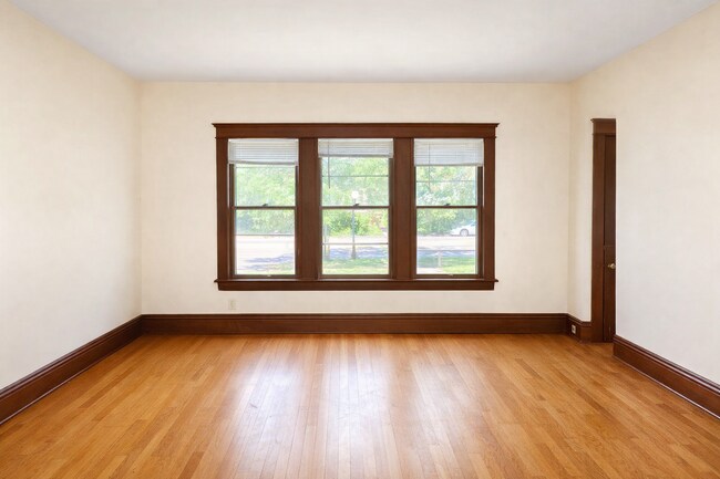 Foto del edificio - 1872 Marshall Ave