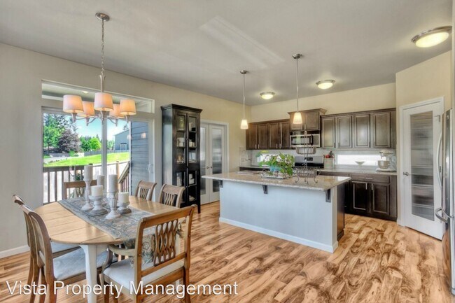 Building Photo - 4 br, 2.5 bath House - 9201 159th St Ct E