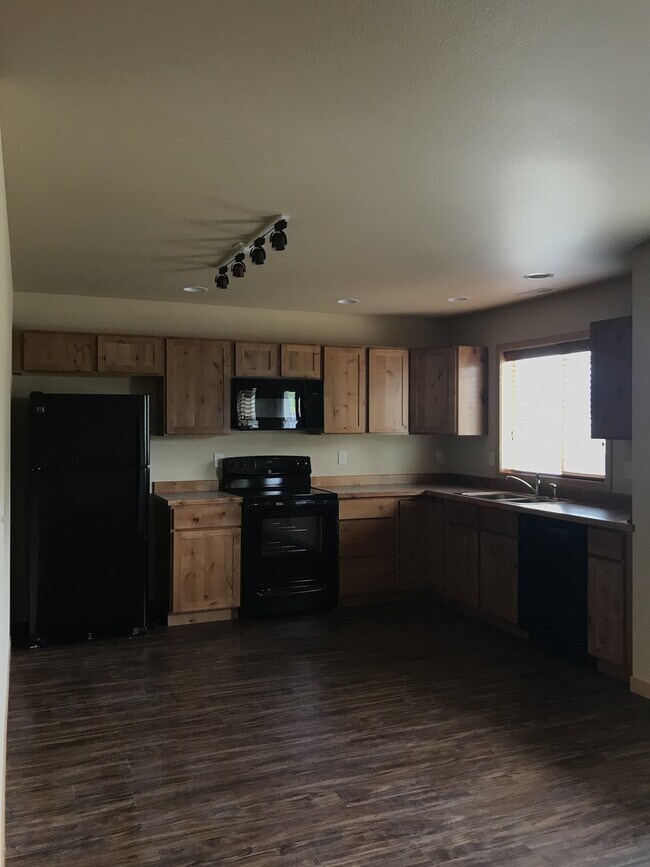 Foto del edificio - 3 Bedrooms 2 1/2 Bathroom Townhouse