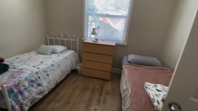 Foto del edificio - 3 Bed 2 Bath Home