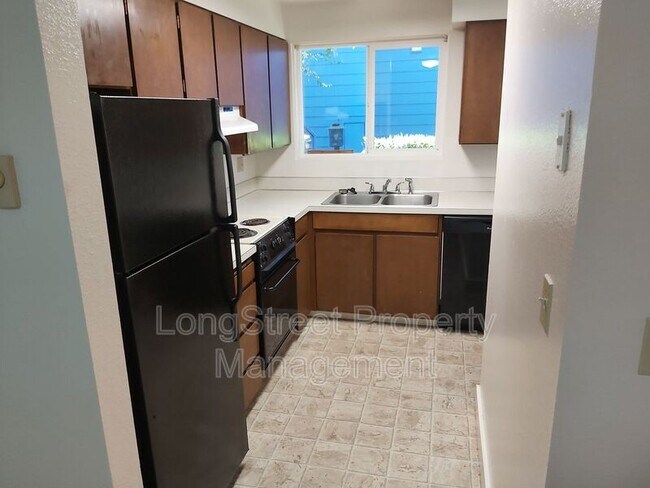 Foto del edificio - 3151 N Shore Dr SE