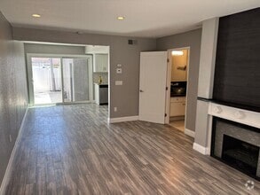 Building Photo - 4681 Twintree Dr