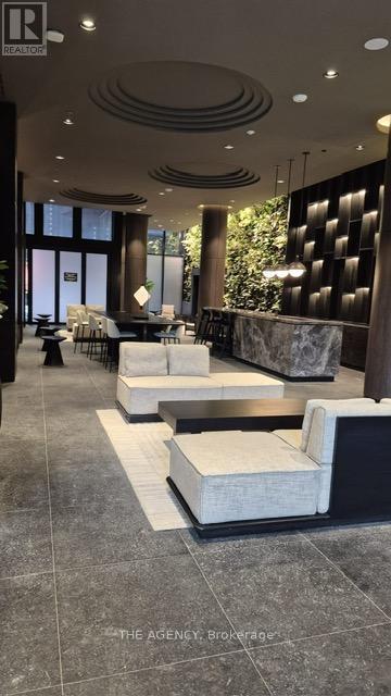 Building Photo - 120 Broadway Ave