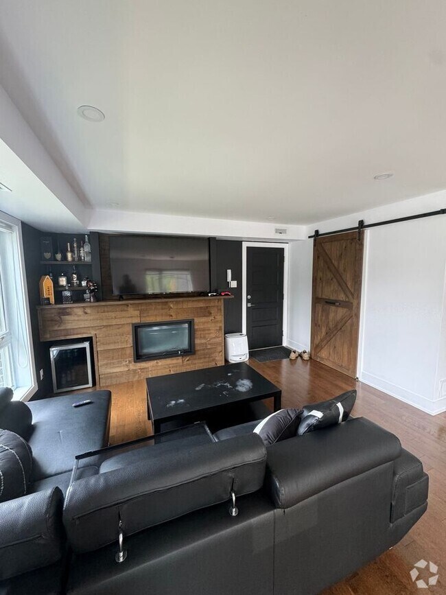 Pet Friendly Condos for Rent in StPhilippe, QC 1 Rentals