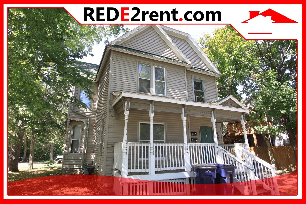 Primary Photo - 408 Center Ave