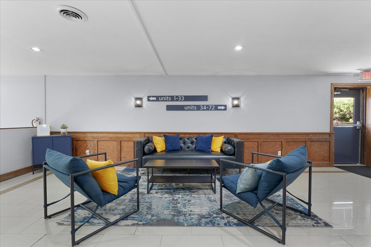 Building Photo - Trent River Residences