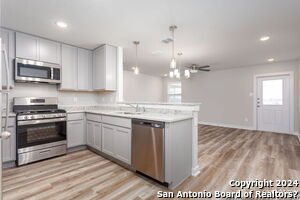 Foto del edificio - 165 Stefan Est