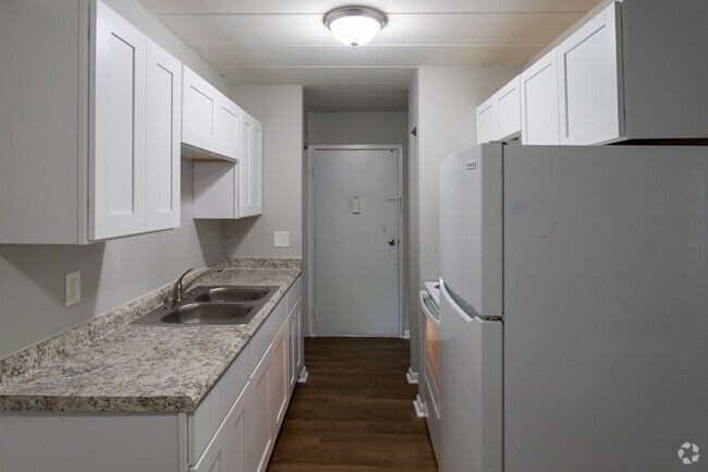 2BR, 1BA - 805SF - The Park On Montana