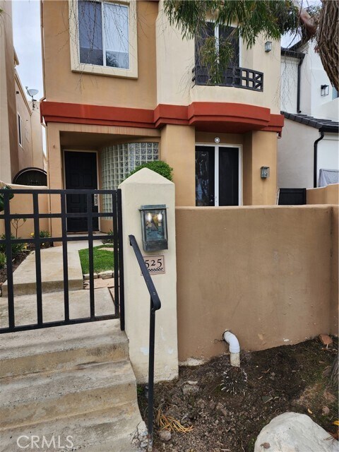 Primary Photo - 525 20th St