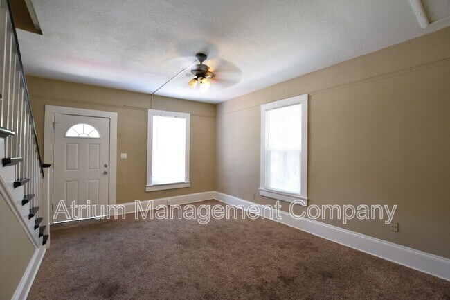 Foto del edificio - 206 W Wisconsin Ave