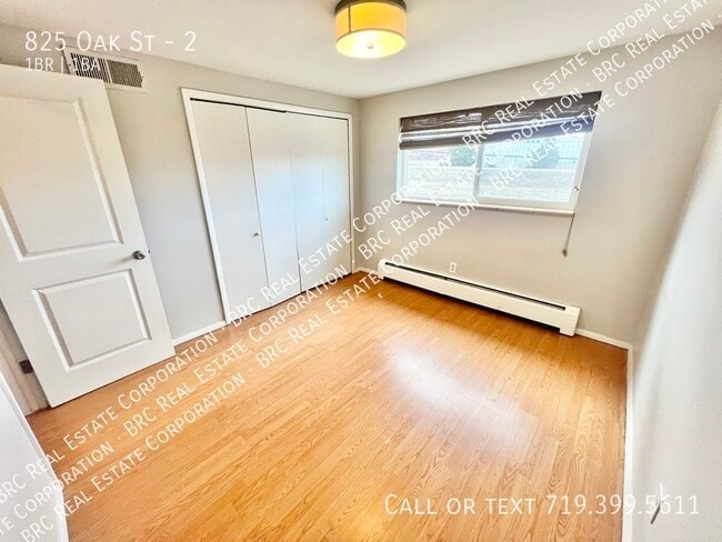 Foto del edificio - 825 Oak St