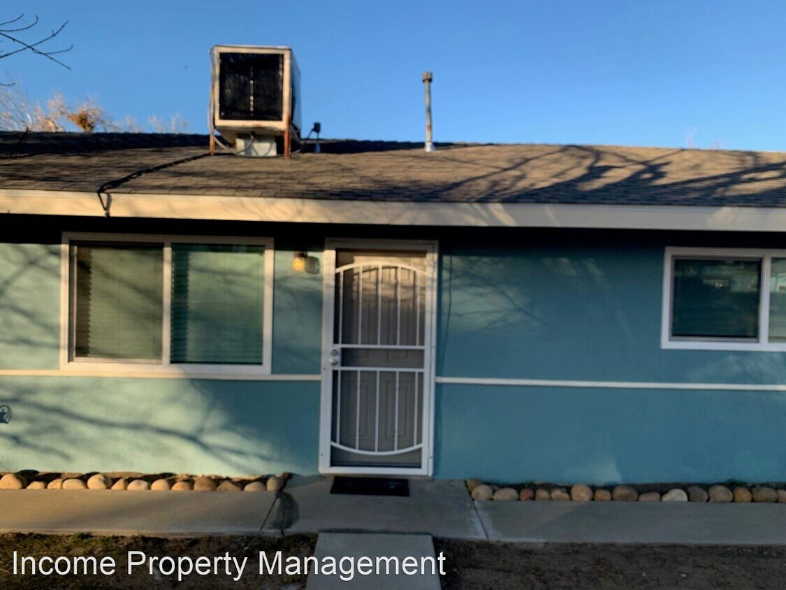 Primary Photo - 3700 Wagon Wheel Dr