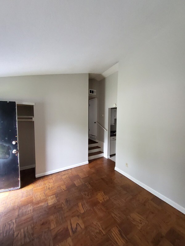Foto del edificio - 1513 Winfield Rd