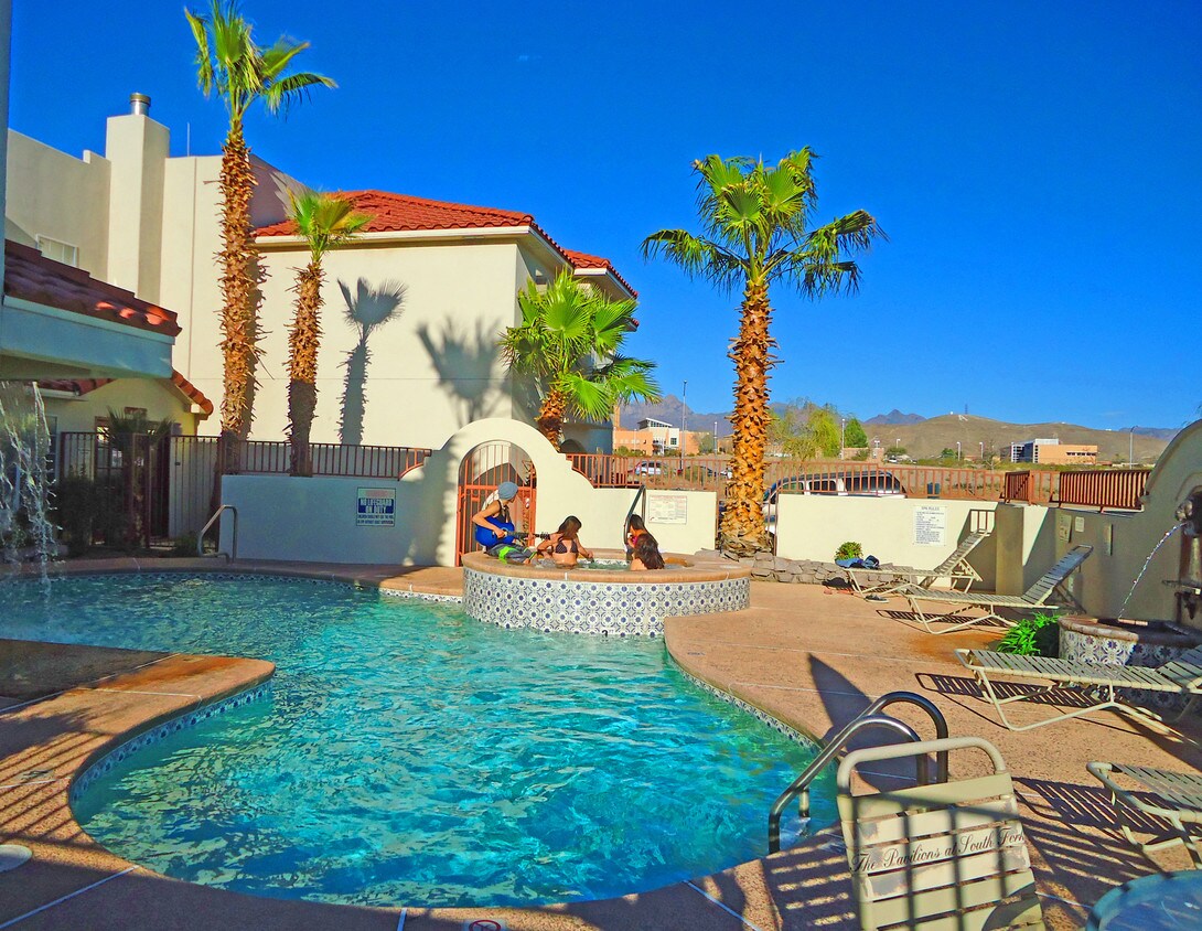 Pavilions At University Apartments Las Cruces, NM