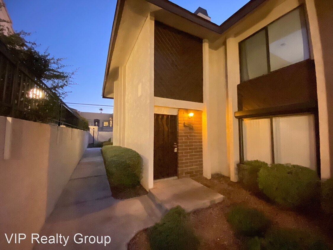 Primary Photo - 2 br, 3 bath House - 2139 Pine Breeze Ln
