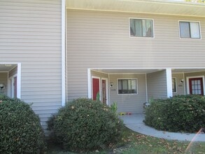 Building Photo - 1509 College Way