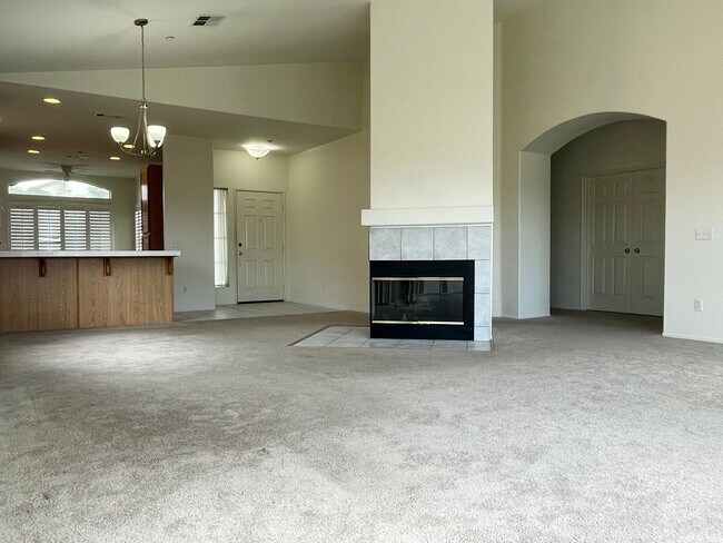 Foto del edificio - Single Story Home!