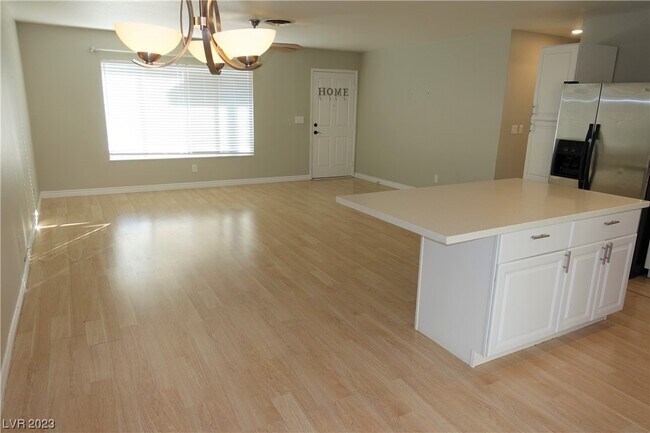 Building Photo - 4083 Eileen St