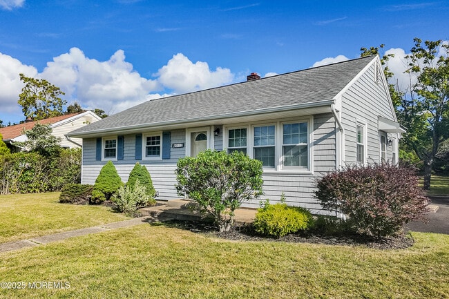 Building Photo - 512 Terrace Ave