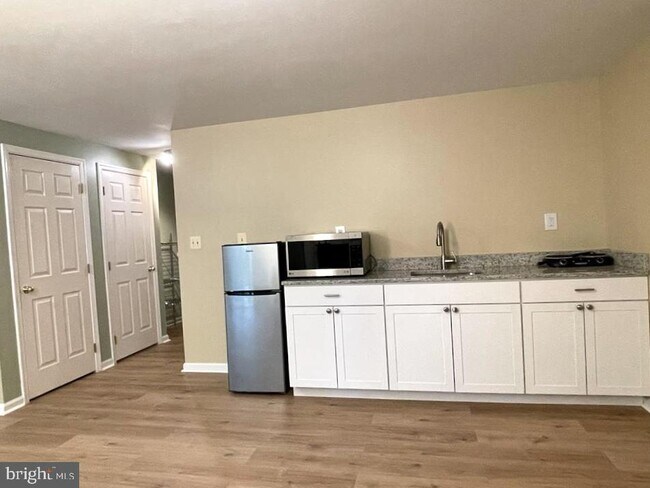 Foto del edificio - 13118 Ashnut Ln