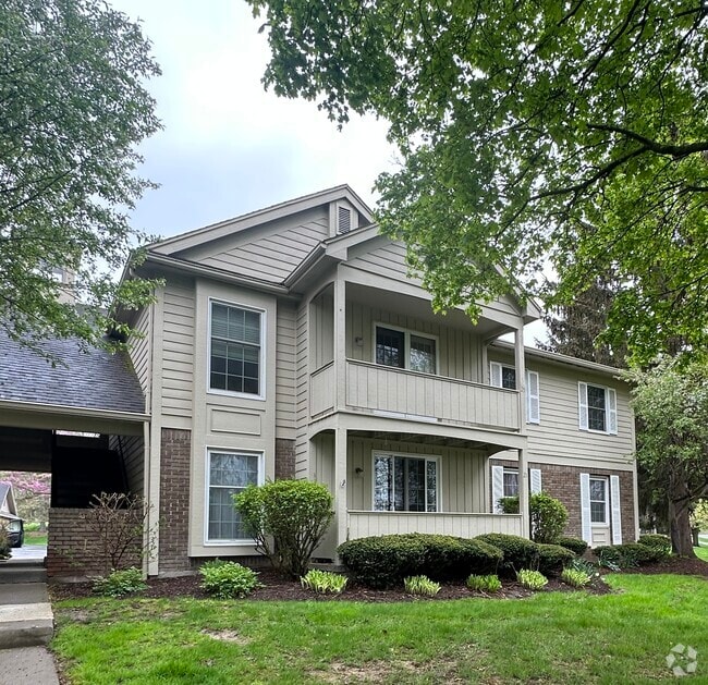 Building Photo - 27 Wood Creek Dr