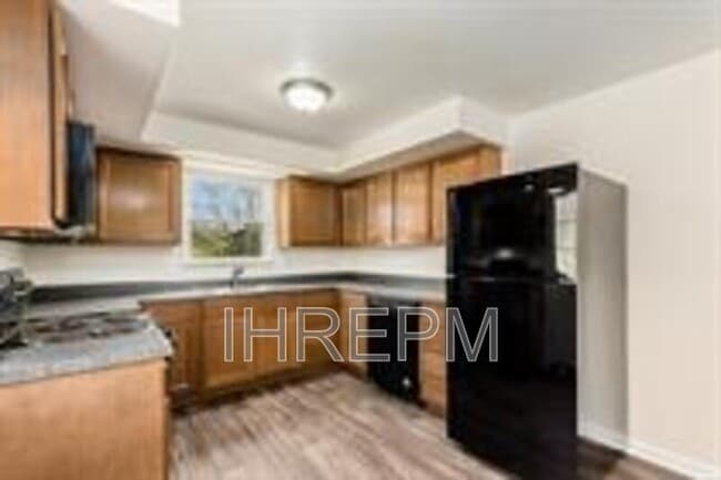 Building Photo - 4806 Funston Ct