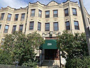 Building Photo - 210 Chestnut Hill Ave