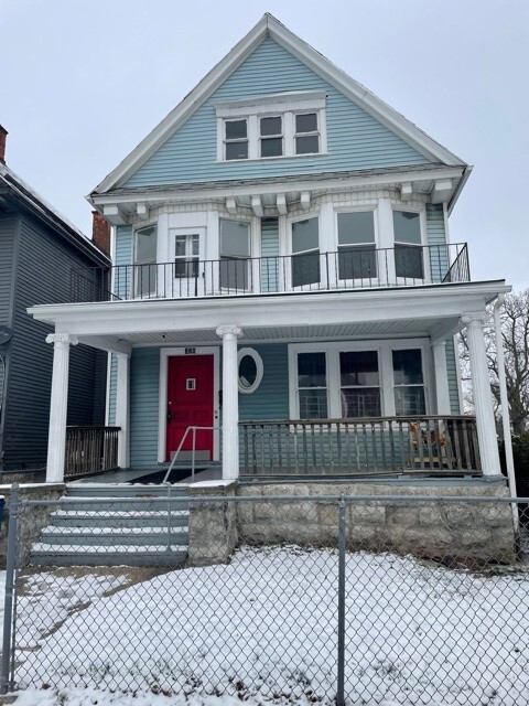 Building Photo - 376 Glenwood Ave